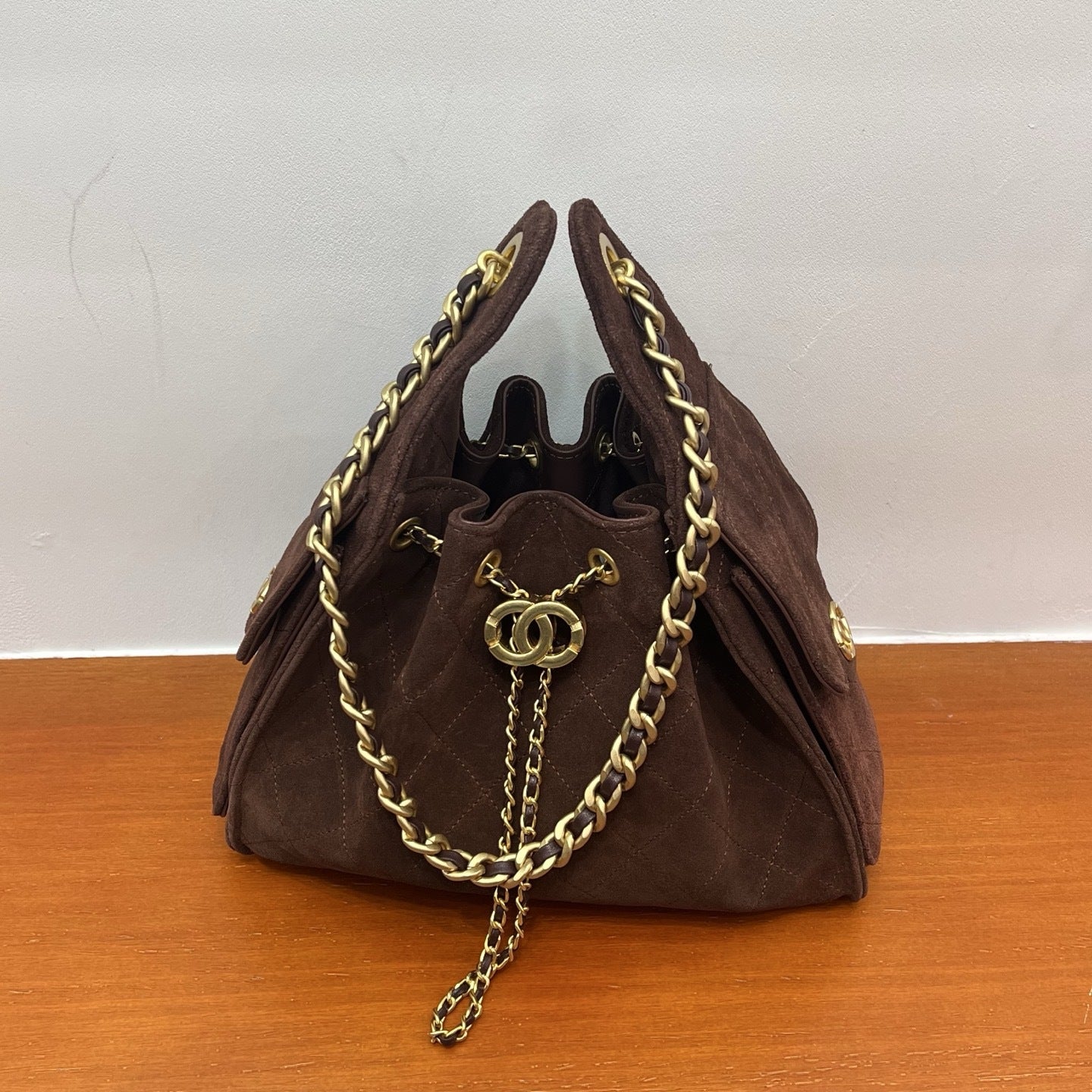 Women’s Nubuck Leather Drawstring Hobo Bag – Vintage Bucket Shoulder Bag