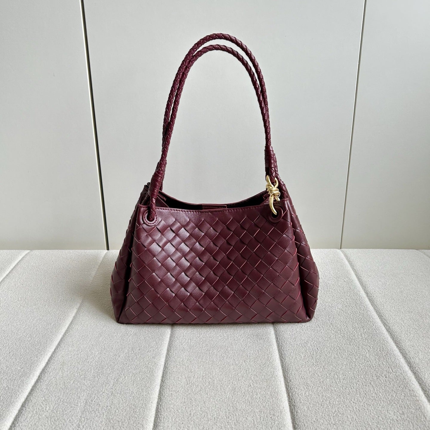 Women’s Woven Calfskin Tote – Leather Shoulder & Handbag with Metal Clasp