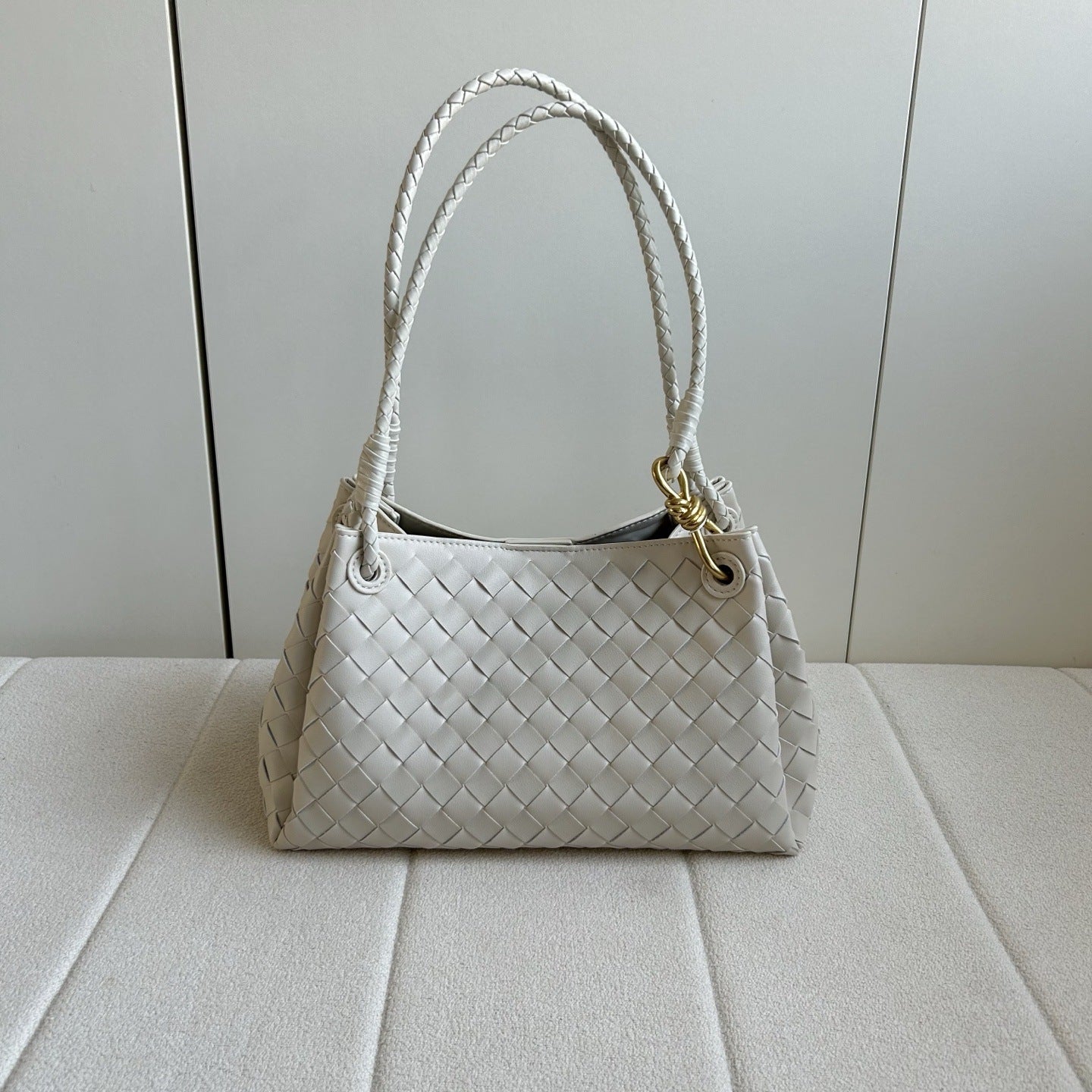 Women’s Woven Calfskin Tote – Leather Shoulder & Handbag with Metal Clasp