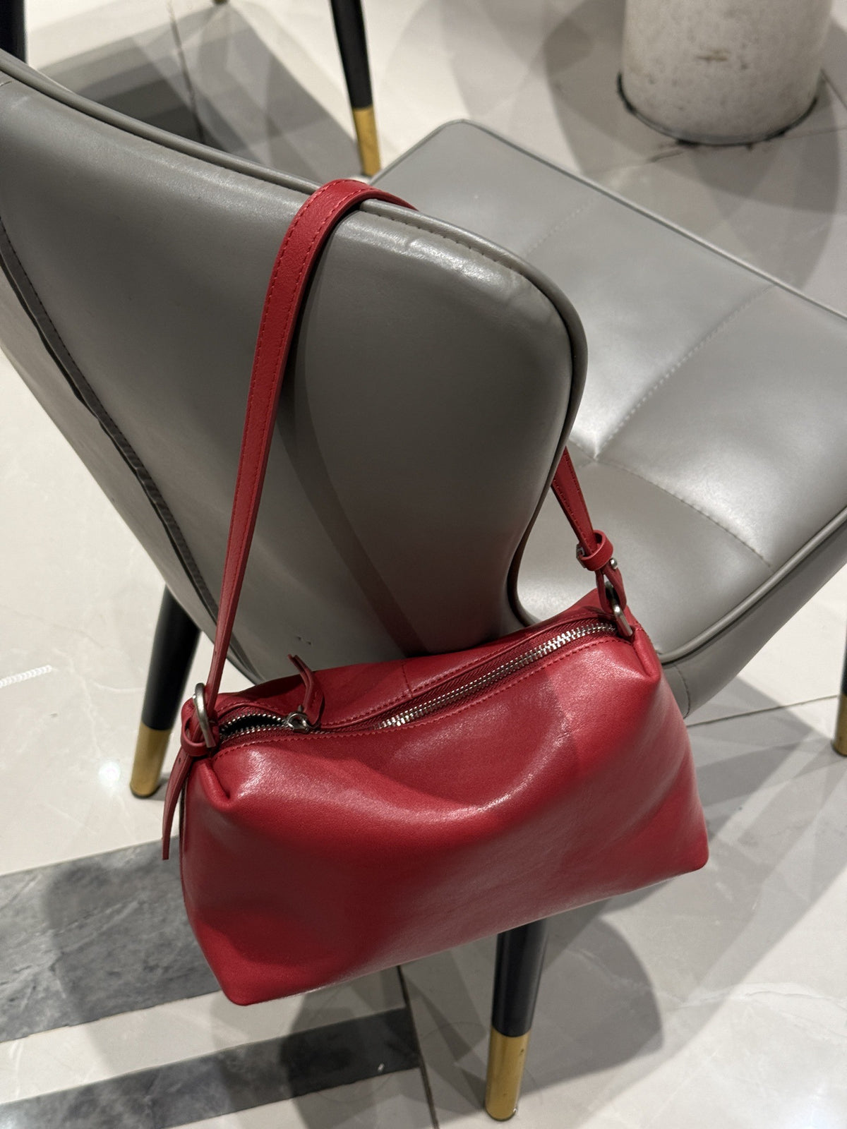 Women’s Red Textured Leather Underarm Bag – Trendy Shoulder & Handbag