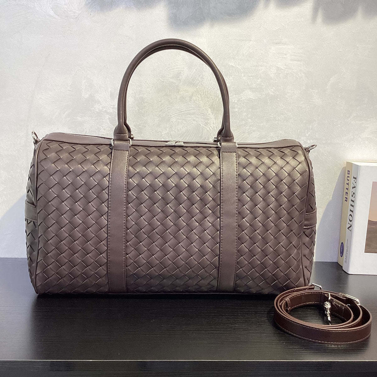 Luxury Leather Shoulder Bag – Large Women Crossbody Handbag