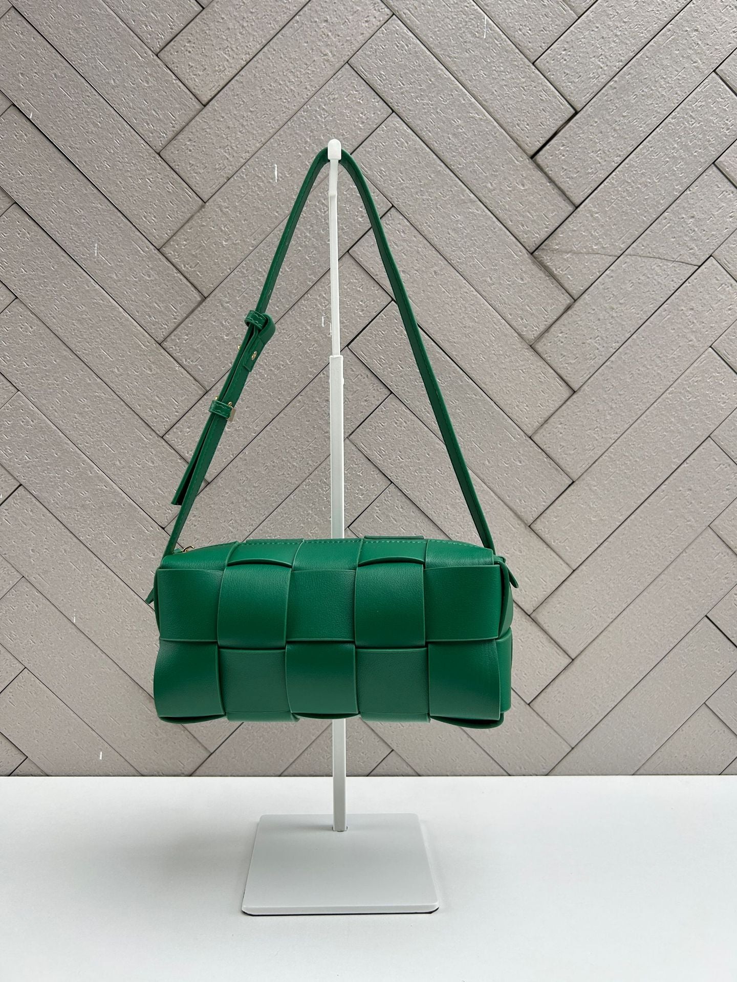 Women’s Leather Woven Mini Pillow Bag – Handbag, Shoulder & Crossbody