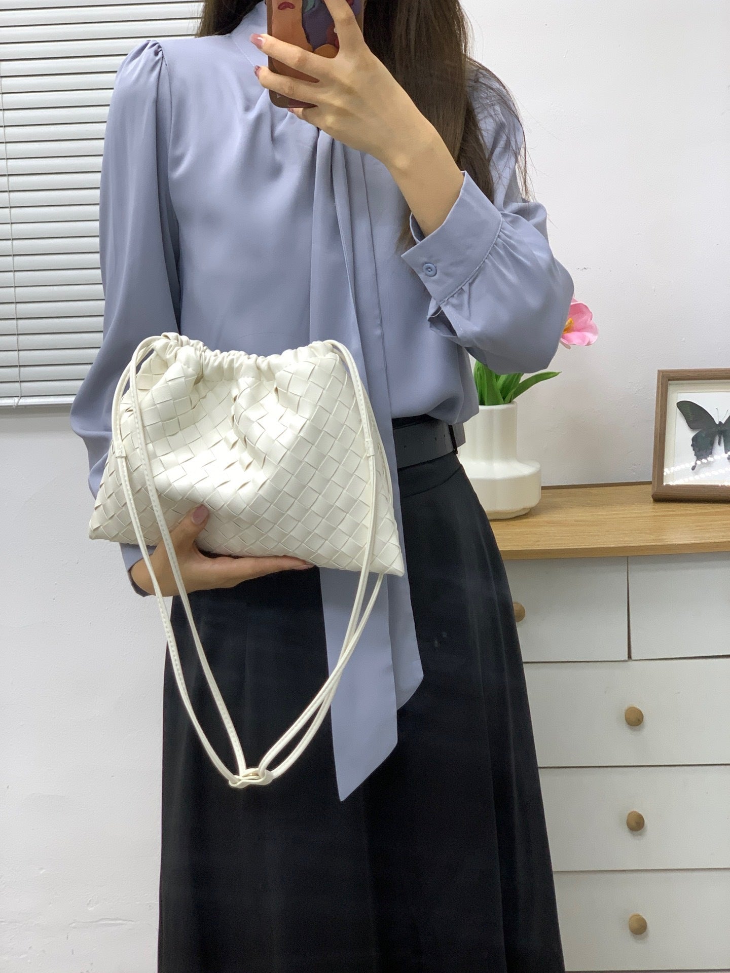 Women’s Drawstring Leather Hobo Bag – Large Capacity Shoulder Handbag