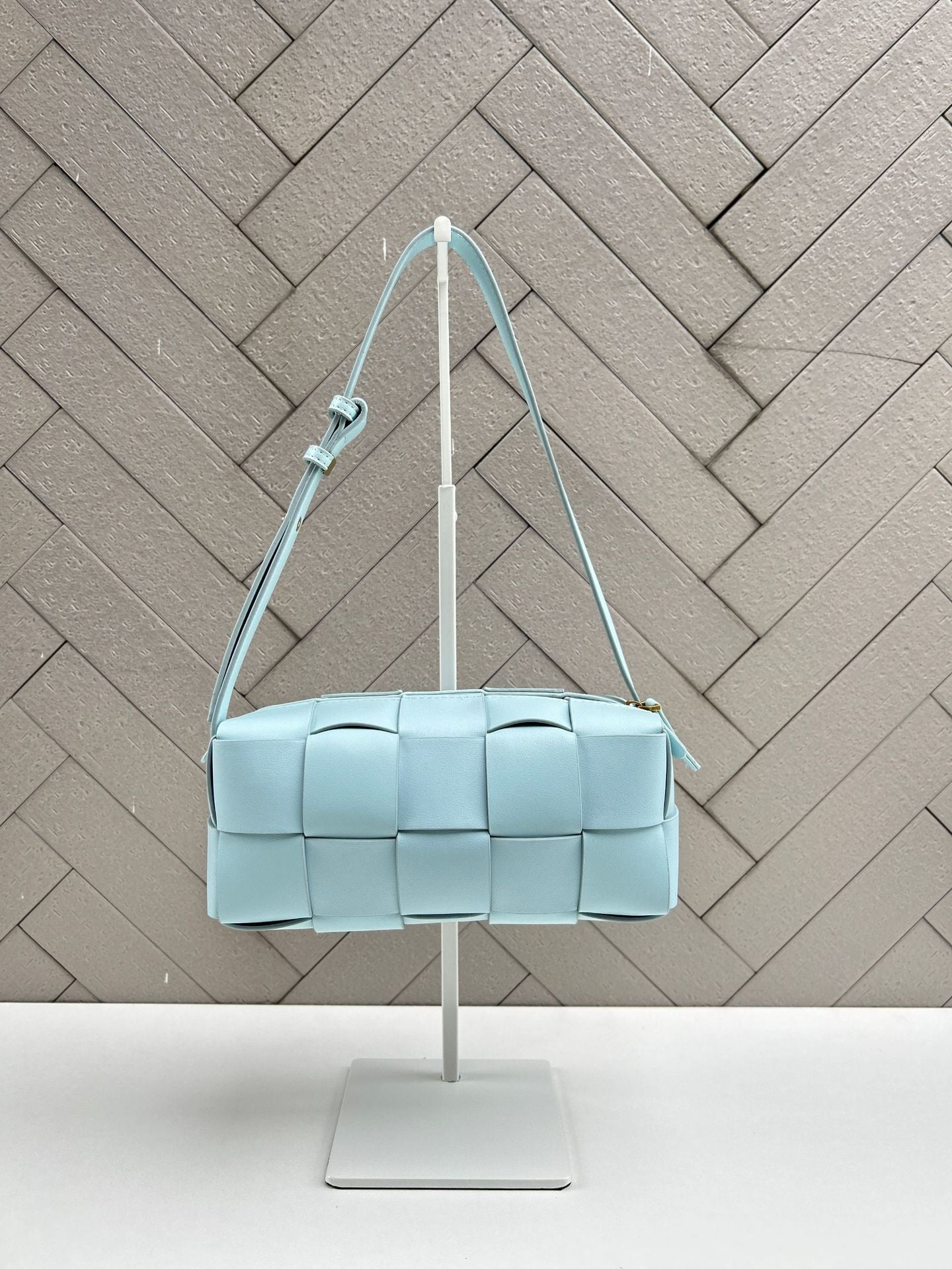 Women’s Leather Woven Mini Pillow Bag – Handbag, Shoulder & Crossbody