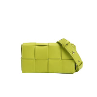 Woven Envelope Crossbody Bag – Small Square Handbag