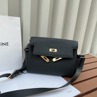 Women’s Pebbled Leather Kelly Messenger Bag – Handbag, Shoulder & Crossbody