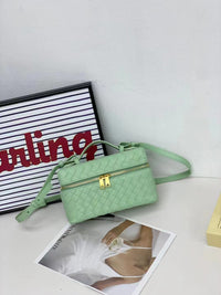 Women’s Woven Leather Handbag – Small Top-Grain Shoulder & Crossbody Bag