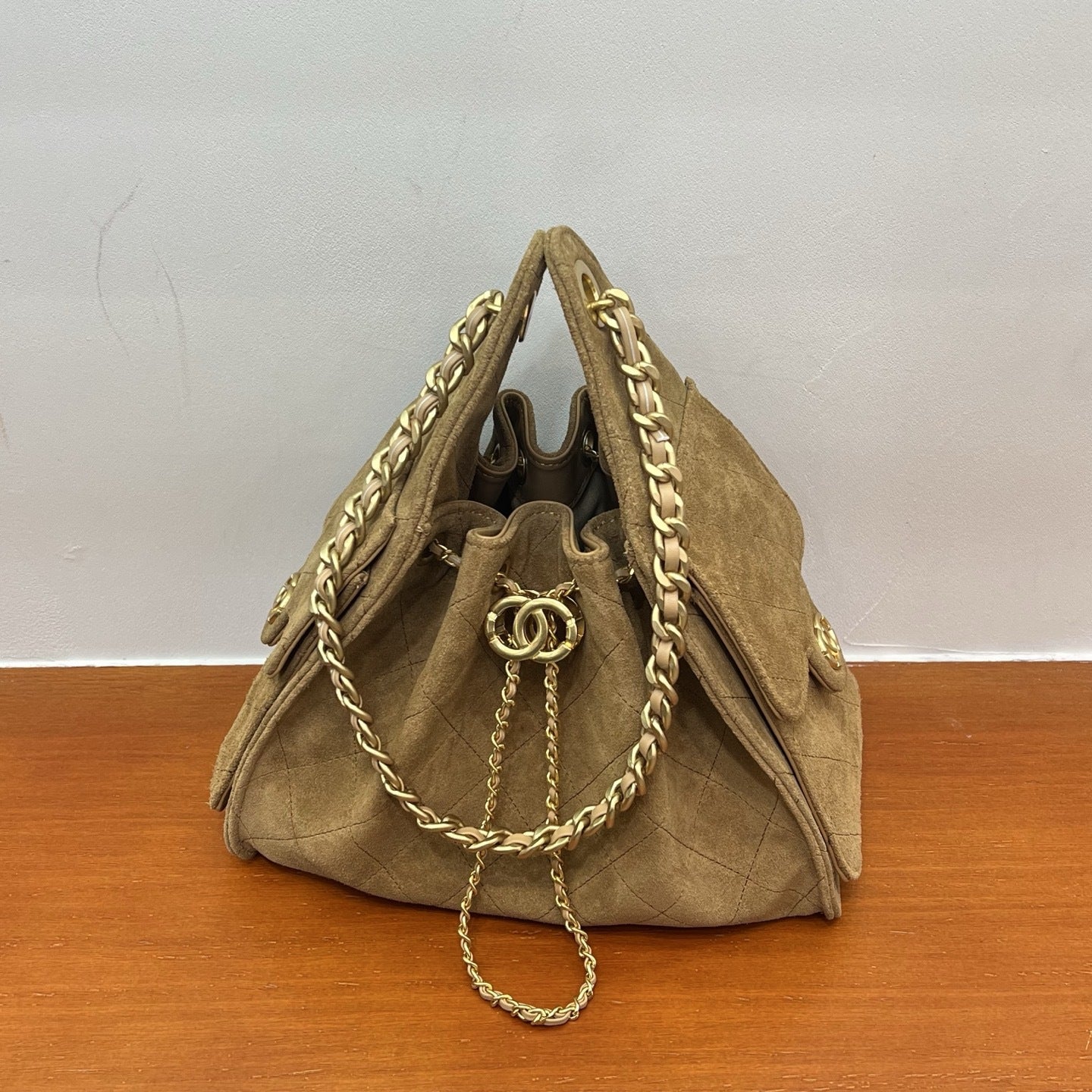 Women’s Nubuck Leather Drawstring Hobo Bag – Vintage Bucket Shoulder Bag