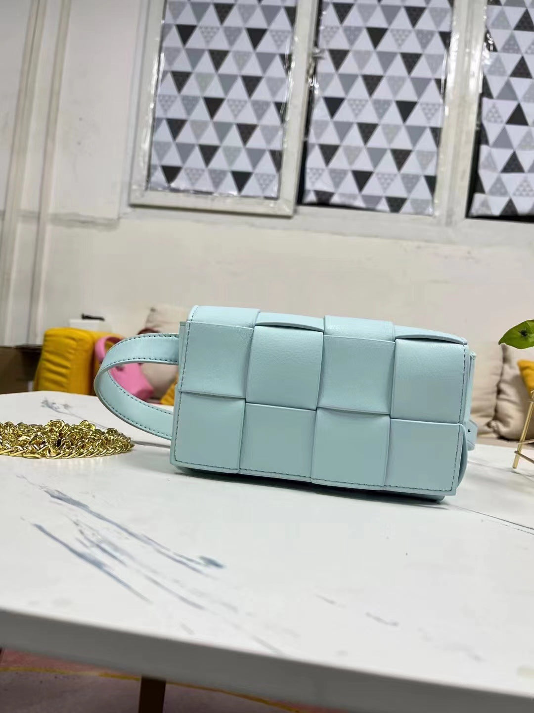 Woven Envelope Crossbody Bag – Small Square Handbag