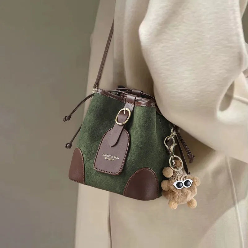 2025 Women’s Bucket Bag – Small Shoulder & Crossbody Bag